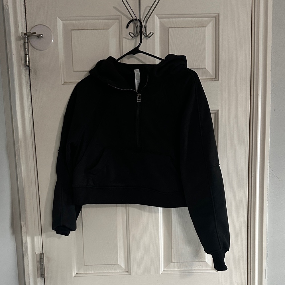 Lululemon Scuba Oversized Crop half zip Women's Hoodie